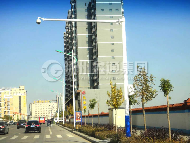 DJG-016,電子警察桿，八棱球機(jī)桿